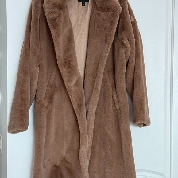 ALO Faux Fur Longline Coat M Tan | $348 Retail - Picture 8 of 9
